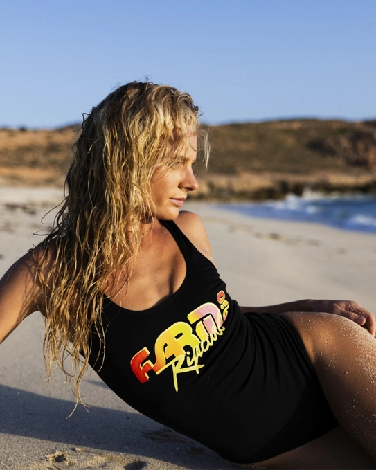 MAIÔ CARIOCA HI LEG REVO ONE PIECE