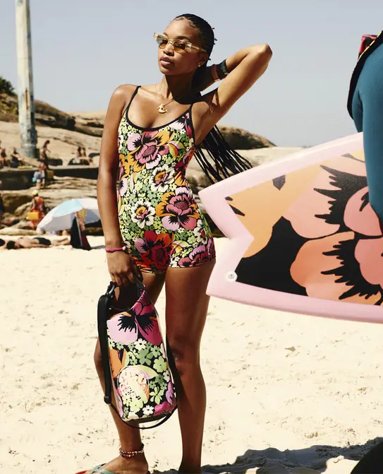 MAIÔ BLOOMING SHORT JANE